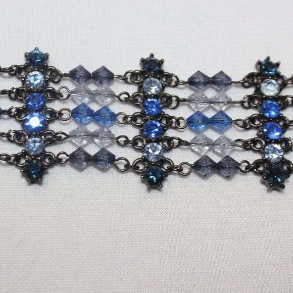 Various Blue Rhinestone, Bead and Chain Bracelet - Picture 5 of 9